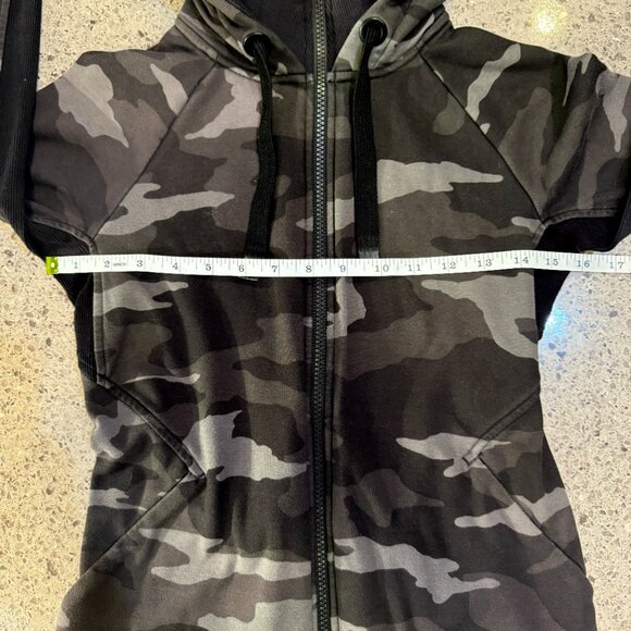 Athleta Triumph Hoodie Sweatshirt Full Front Zip Black Camo Women's Size XXS - Picture 8 of 11